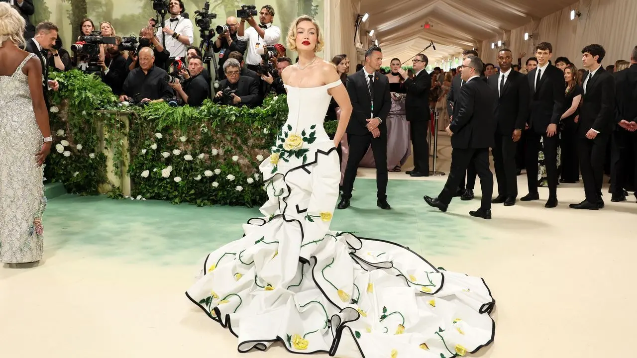 Gigi Hadid: Ihr Look für die Met Gala brauchte 70 Personen und 13.500 Stunden